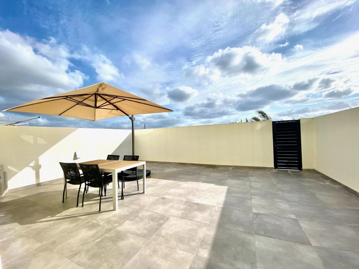 The Sunny Dune - Luxury Apartment W/ Pool & Private Terrace Ferrel  Kültér fotó